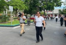 Reanudan carrera de Meseros, se realizó en la plaza de Armas de Tampico