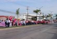 Úrsula Salazar acompaña en marcha de mujeres contra el Cáncer de Mama