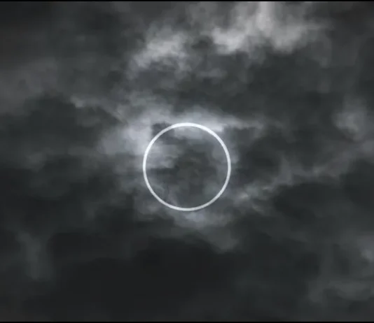 Eclipse solar 2023: ¿Qué pasa si lo ves sin protección?