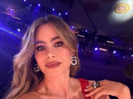 Desde la tina, Sofía Vergara eleva la temperatura a sus 51 años de edad