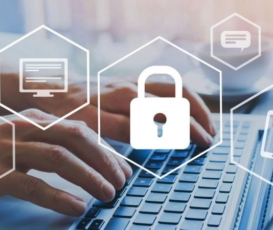 “Modo monje”, la tendencia de apagar todas las distracciones de las redes sociales para ser más productivo (y las nuevas apps que te permiten hacerlo)