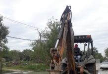 Reactiva COMAPA suministro de agua en calle del fraccionamiento Reynosa