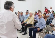 Participan en reunión de usuarios de riego 026