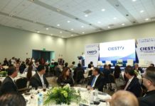 Reafirma gobernador apoyo a empresarios para atraer inversiones