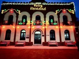Realizan encendido de iluminación Naranja de la Presidencia Municipal