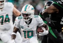 Los Dolphins superan a los Jets en el primer juego de la NFL en Black Friday