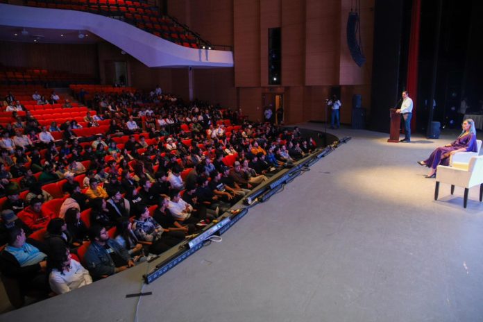 784b5c03-bc63-41d4-a579-155fd8bd8c1c