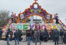 Alcalde Carlos Peña Ortiz, inauguró Altar de Muertos “Tu Recuerdo Me Acompaña”