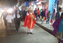 Ciudadanos salieron a las calles para celebran día de Brujas o Halloween