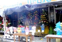 Comerciantes esperan reponerse por ventas en día de muertos