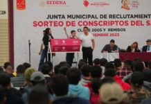 Realizan sorteo de conscriptos del Servicio Militar Nacional (SMN) clase 2005 y remisos
