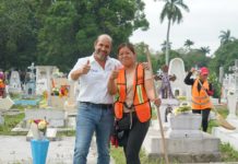 Encabeza Pepe Schekaibán operativos de limpieza en los cementerios municipales de Tampico