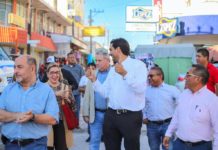 Recorrió Carlos Peña Ortiz zona comercial por Buen Fin
