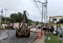 Atiende COMAPA SUR problema en la calle Palafox de La Borreguera