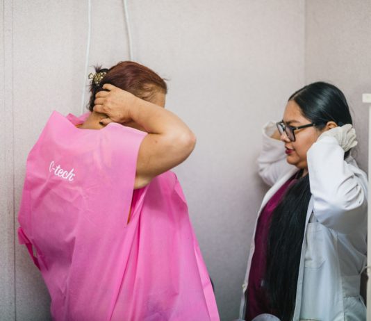 DIF Reynosa atiende salud de la mujer con Campaña de mastografías