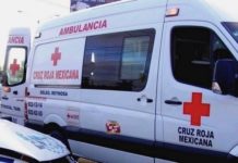 Unidad médica auxilia a persona que fue al parecer atropellada