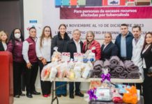 DIF Reynosa entrega canasta básica y cobijas en apoyo del TB-TÓN