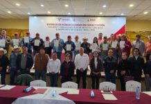 Acreditan a productores de mezcal en inocuidad