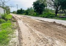Continuaran los trabajos de moto conformación de calles en colonias y comunidades de Camargo