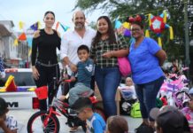 Acude Pepe Schekaibán como invitado a la posada de la Colonia Morelos