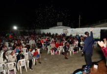 Mega Posada de Mon Marón lleva alegria y espiritu navideño a habitantes de la Vicente Guerrero