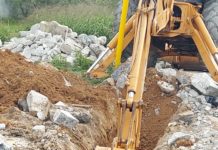 Instala COMAPA tubería de 4 pulgadas para mejorar servicio de agua en fracc. Francisco Villa