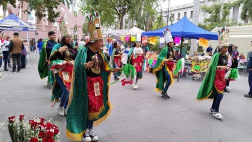 Con fervor se festeja a la Virgen de Guadalupe en su día