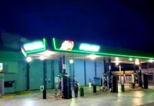 Ratero pide llenar el tanque de su unidad con gasolina y huye sin pagar