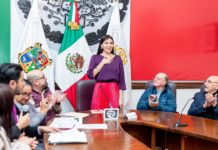 Mai Treviño presenta su primer libro: Ya no soy morada me puse colorada