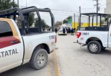 Hallan a persona sin vida en exterior de unas oficinas