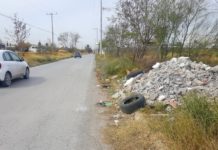 Urge una “manita de gato” en la avenida Miguel Alemán a un lado de la “Chicho”