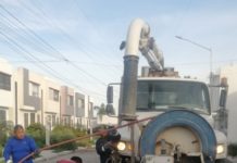 Atiende COMAPA sondeo de drenaje sanitario en Villa Florida sector B