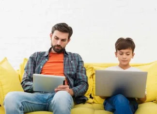 Jóvenes, más conscientes de los riegos en línea