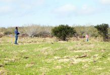 Colocan primera estaca para dividir los espacios del nuevo panteón municipal