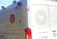 Auxilian a persona que presuntamente trataba de aventarse del puente vehicular
