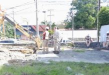 COMAPA SUR repara fuga en la Avenida Hidalgo
