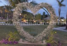 Colocan corazón y adornan entrada de Vivero Dídáctico Municipal, pueden ir a tomarse la foto