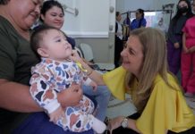 Inicia Aída Féres de Nader Campaña Contra el Cáncer Infantil en el DIF