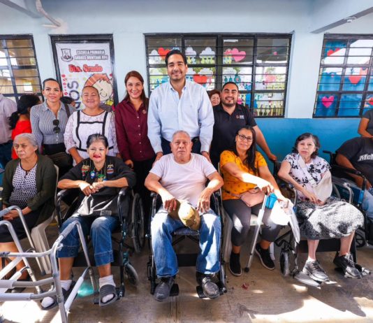 Más de Mil 898 beneficios dejó visita del Alcalde Carlos Peña Ortiz en la Jacinto López de Reynosa