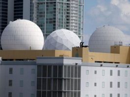 Cómo es la fortaleza en Miami que resguarda el “poderoso cerebro” de internet para América Latina