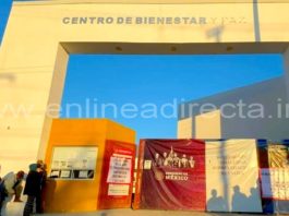 Protestan pacíficamente “Siervos de la Nación” por presunto hostigamiento laboral