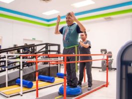 Invita Carlos Peña Ortiz a aprovechar servicios de rehabilitación física del CRI-Reynosa