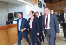 Francisco Chavira Martínez destaca el papel de los trabajadores y profesionales inmobiliarios en su recorrido de campaña