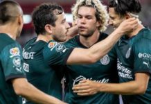 Chivas le quita el invicto al Monterrey