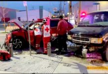 Chocan vehicular deja personas lesionadas y daños materiales