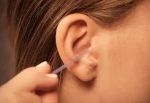 ¿Por qué sientes placer al limpiarte los oídos?