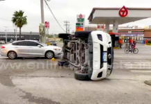 Vuelca camioneta tras ser impactada por una unidad dejando un lesionado