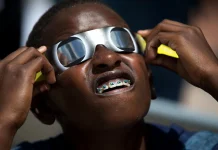 Gracias a Newton, ahora se sabe cuándo ocurrirá un eclipse y dónde podrá observarse