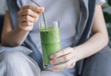 ¿Realmente te hacen más sano los “súperverdes”, los suplementos verdes en polvo?