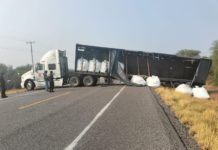 Accidente vial deja cuantiosos daños materiales en carretera a Padilla
